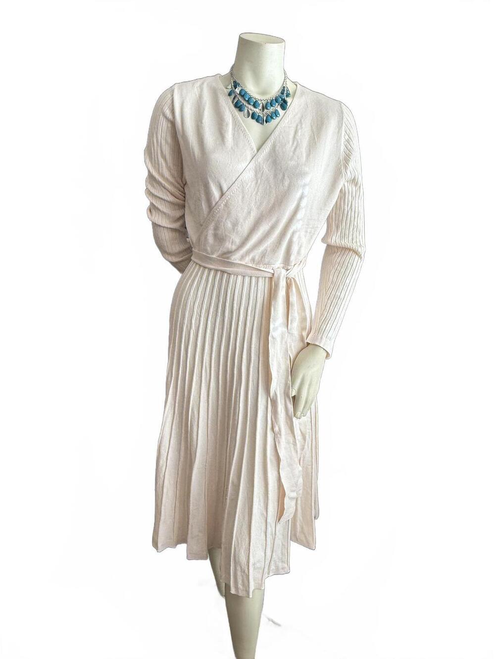 Zesica Women's Long Sleeve Cream Wrap Dress with Pleated Skirt Size L